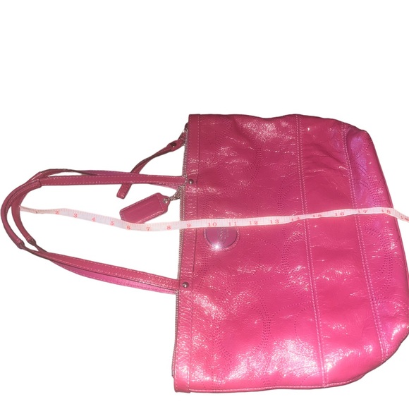 Coach Berry Pink Patent Leather Stitch C Signature - Picture 12 of 12